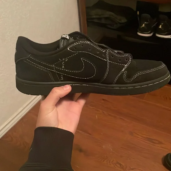 Travis Scott | Shoes | Tryna Sell These I Dont Wear Them 